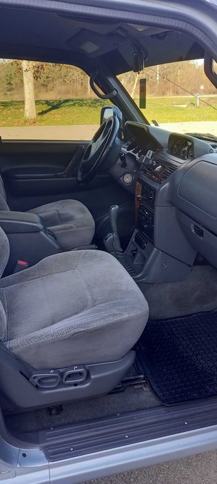 Мицубиши Паджеро 2,5