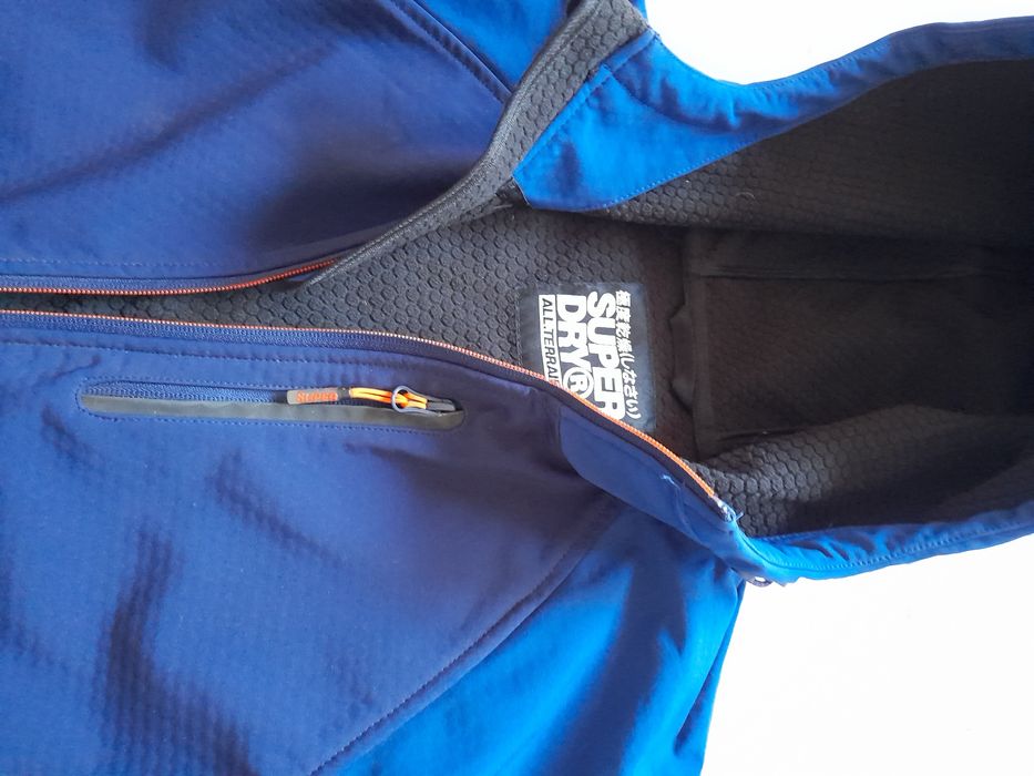 Superdry Woterproof мъжко яке S размер.