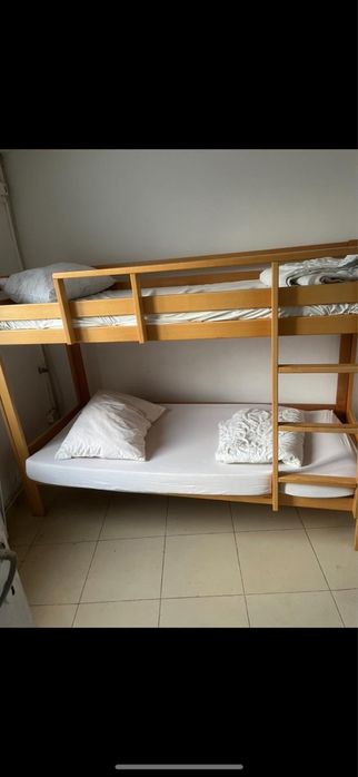 vand pat suprapus, din lemn, pt muncitori, studenti
