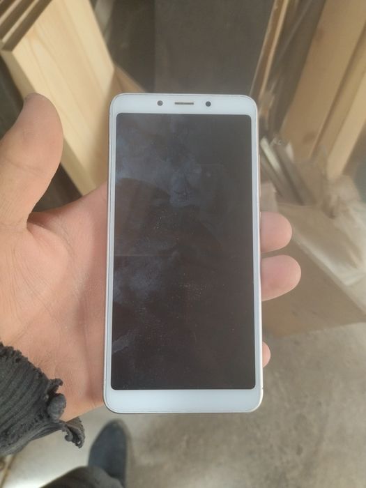 Redmi 6 pamyati 64gb