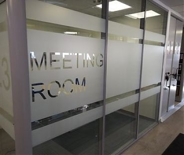 Тонировка матовый туманка офис ва здания ойналарга