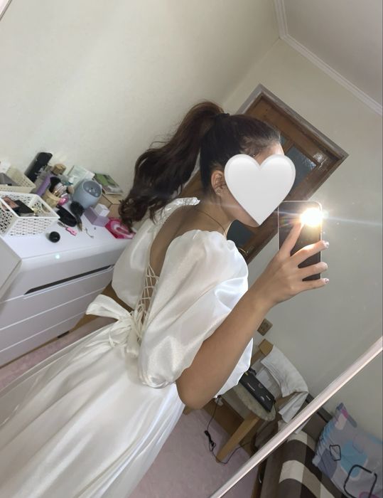 Платье белое пышное