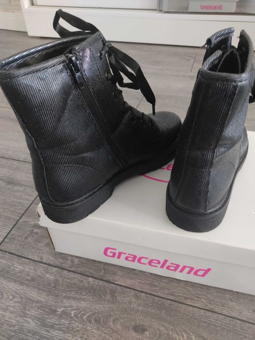 Дамски/ Детски Боти 36 номер