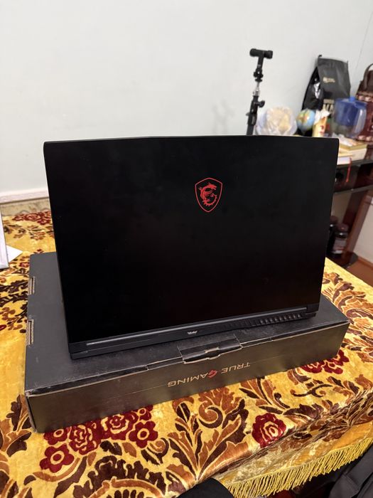 Notebook MSI core i5 GTX 1650 8/1TB ssd