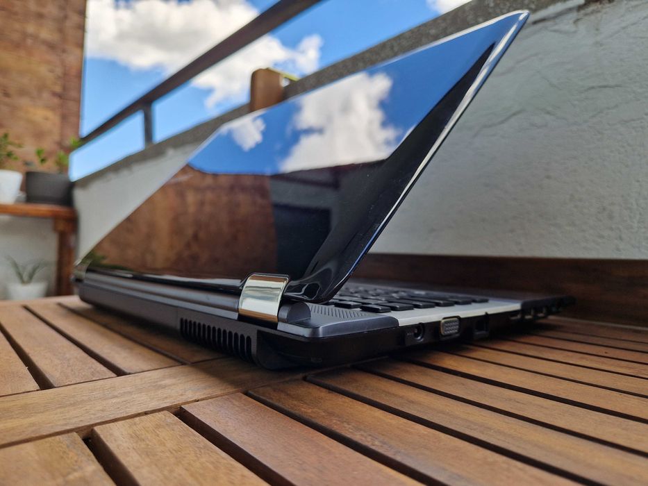 SAMSUNG RF511 | i5 | 8GB RAM | SSD 128GB + HDD 640GB | NVIDIA® GT540M