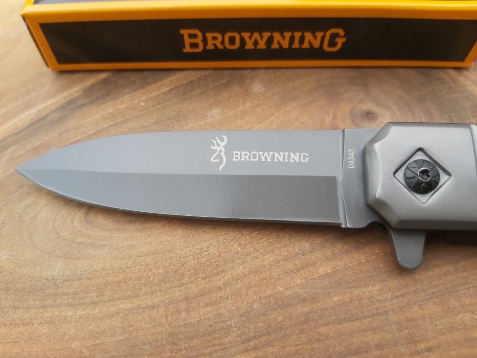 Сгъваем джобен нож Browning с дървена дръжка DA343