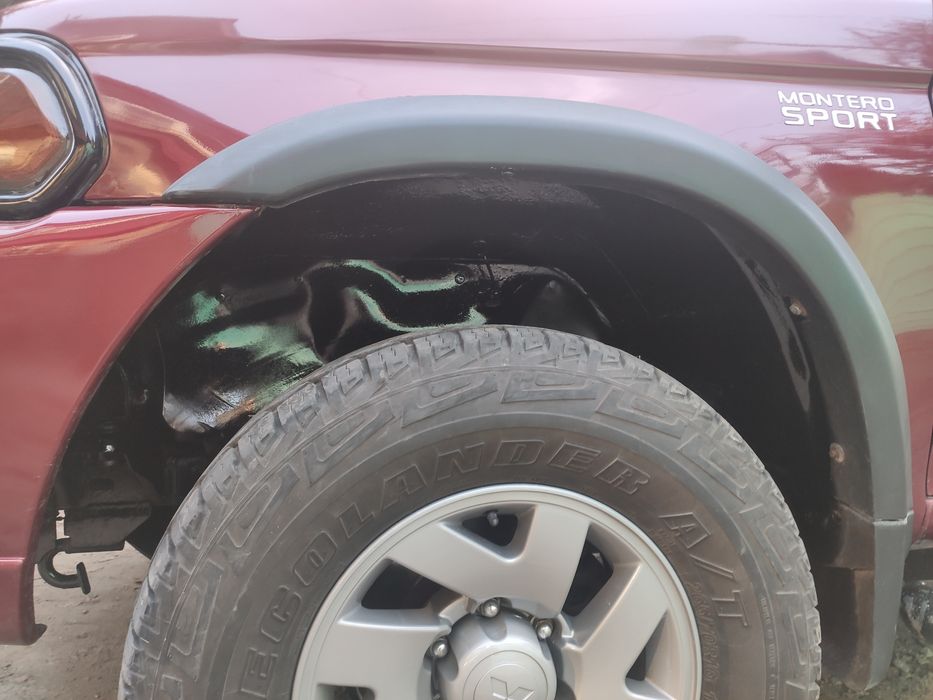 Mitsubishi Montero sport