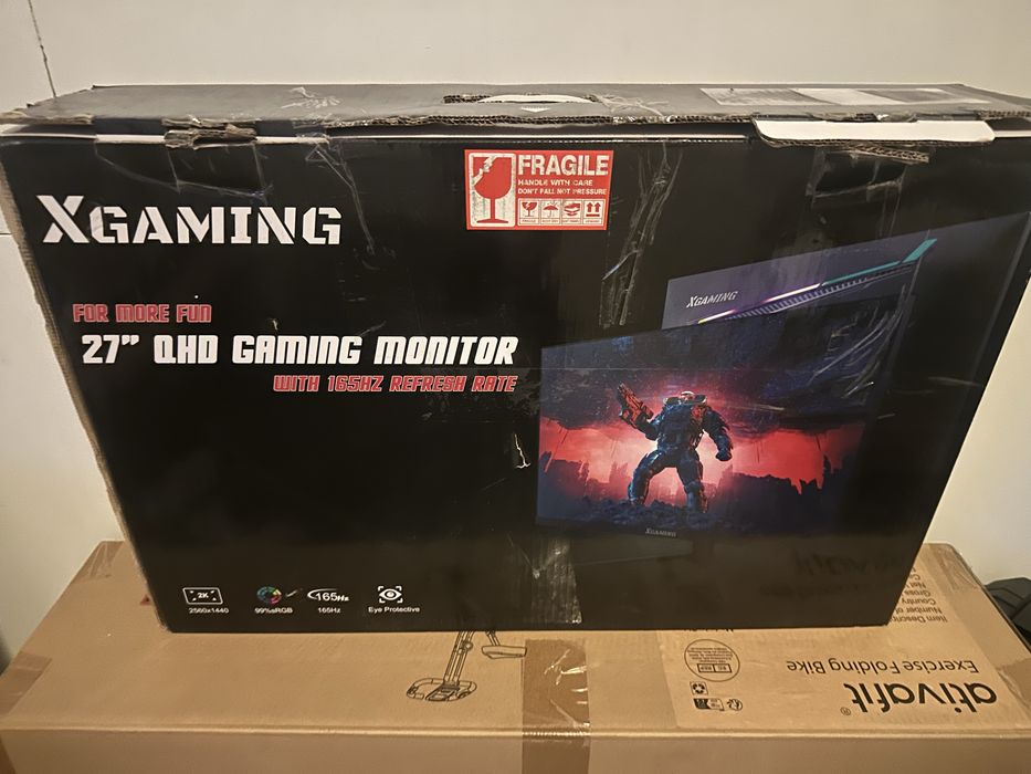 Monitor gaming la cutie
