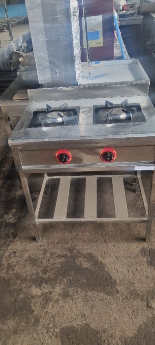 Gaz plita 2 kanforkali  argenallari faqat bizda 1 qul xoxlagan turidan