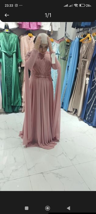 Вечернее платье,фирменное  покупали дорого новое