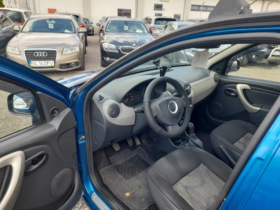 Dacia Sandero 2009