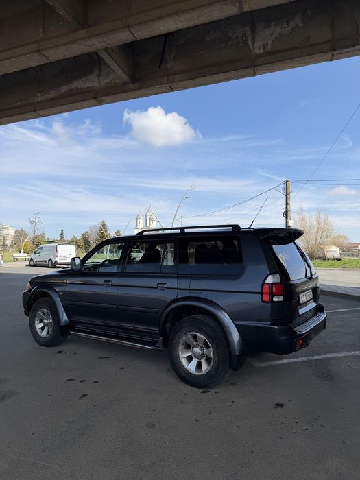 Mitsubishi Pajero Sport 4x4