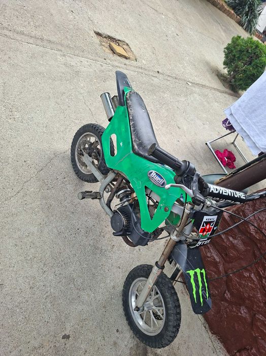 Vând mini cross 49cc