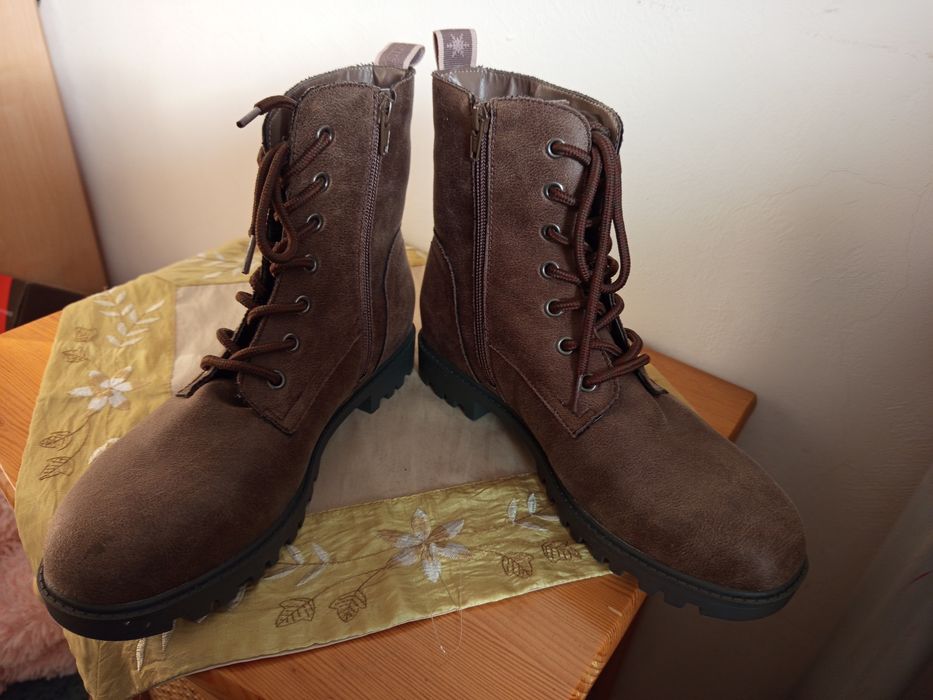 Дамски боти нови