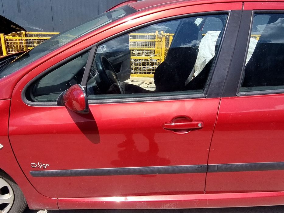 Usa stanga fata PEUGEOT 307 [Fabr 2000-2008] 1.6 HDI NFU 80KW / 109CP