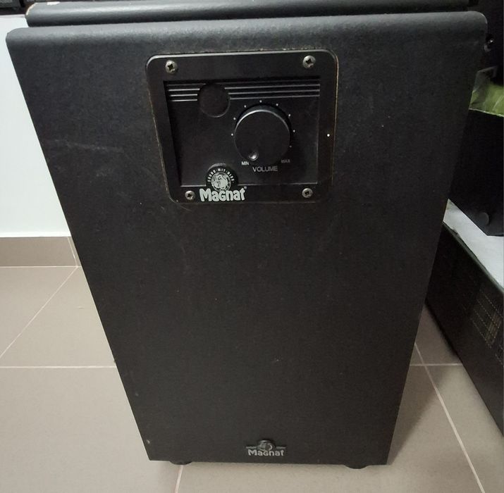 Subwoofer  Magnat Omega 250 si Boxe Jbl Northridge N24/