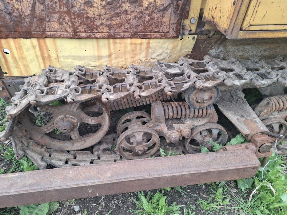 Продам трактор дт 75