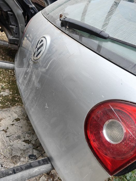 Врата багажник Vw Golf 5 hatchback / Фолксваген Голф 5 хечбек
