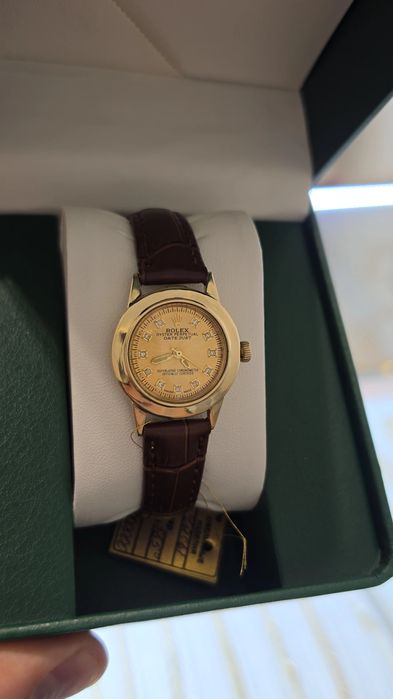 Прожам женские золотве часы Rolex