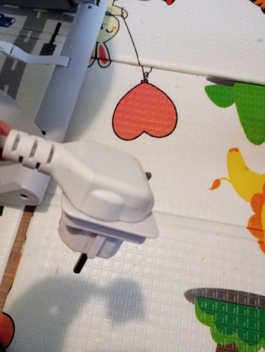 Нагревател за бебешки шишета и бурканчета