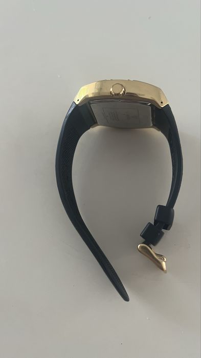 GUESS часовник unisex