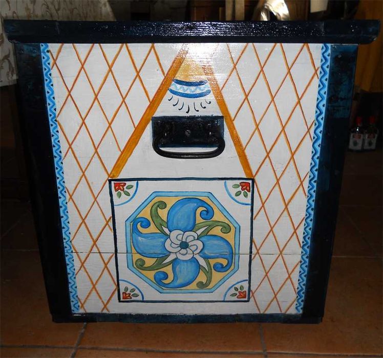 Cufar (lada) pictat manual-Sailer's trunk