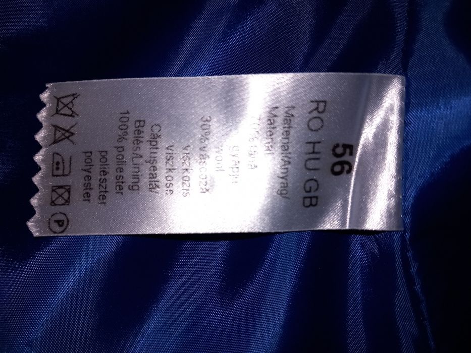 Costum bărbați stare foarte bună.