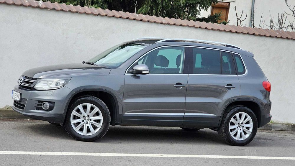 VW Tiguan HighLine 2011 2.0TDI 170cp 4x4 Piele Xenon LED/ Inmatriculat