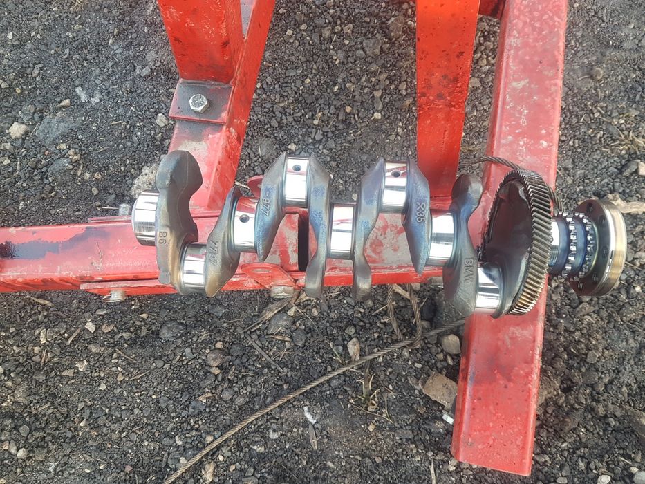 Колянов вал за BMW e87 e90 e91 e92 2.0d 177k