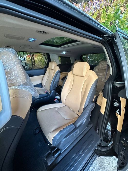 Трасфер Karnival карнивал минивен aeroport vokzal встреча аеропорт