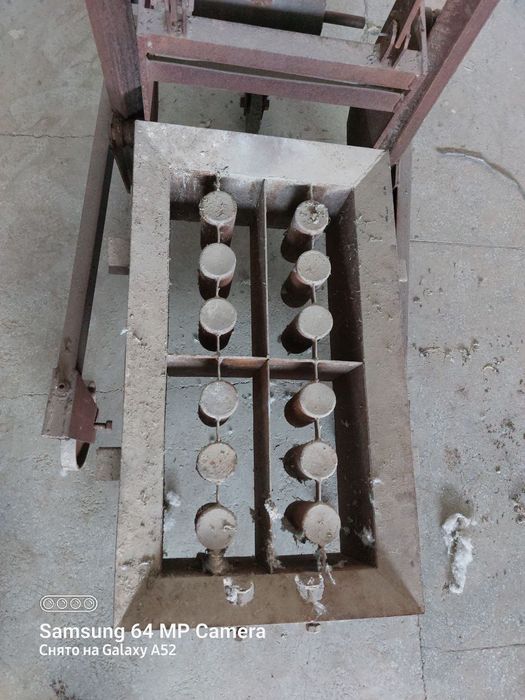 Шлакоблок аппарат сотилади