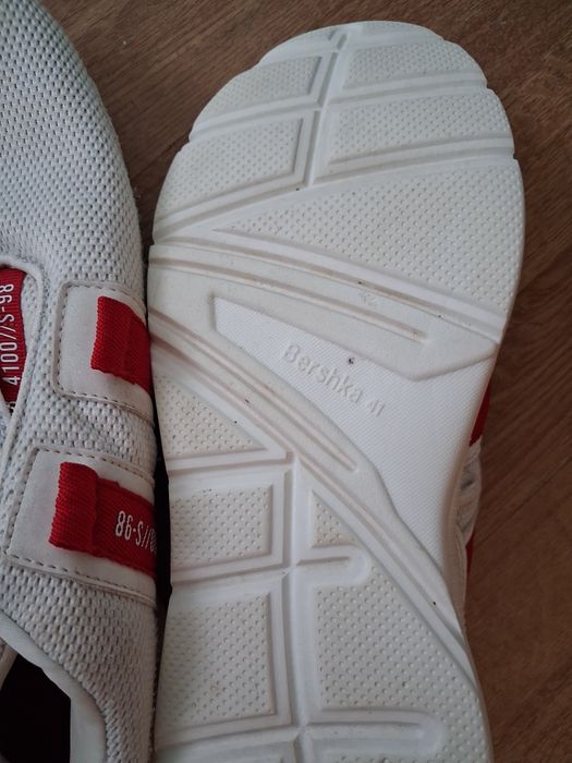 Adidași bărbați bershka