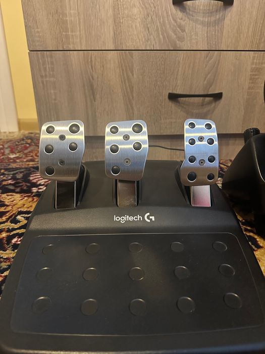 Волан с педали Logitech G 29