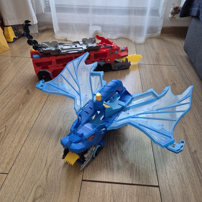 Set de joacă 2 in 1 Hot Wheels City - Ultimate Dual Dragon Hauler