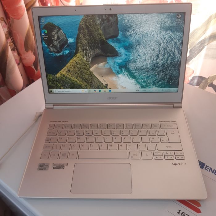Acer aspire ultrabook S7