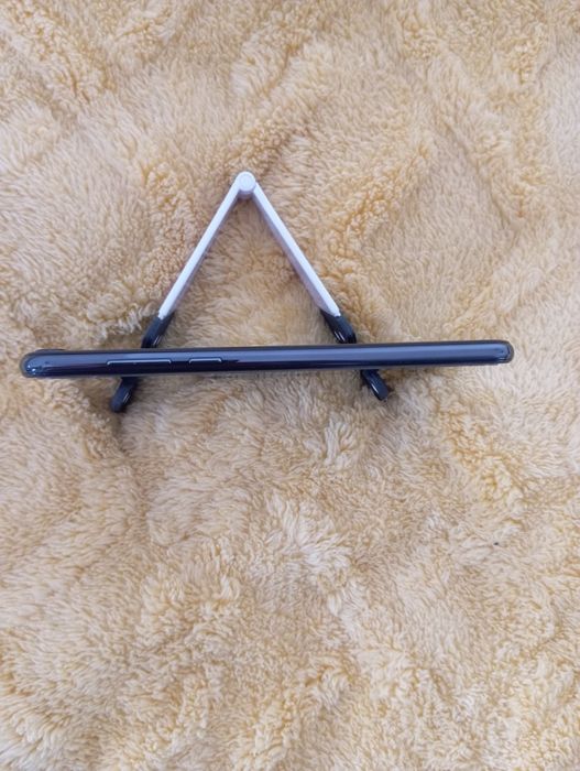 Смартфон модел HUAWEI Y7 Prime 2018