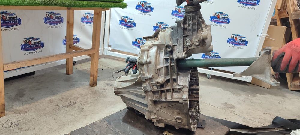 CUTIE DE VITEZE MANUALĂ NISSAN X-TRAIL T32 1.6 dCi 2015 / 2014–2018  / COD OEM 320104BR7D / SC4BR7D / 5142742 (5C)