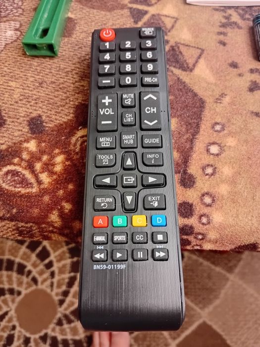 Продам новый пульты  от телевизора