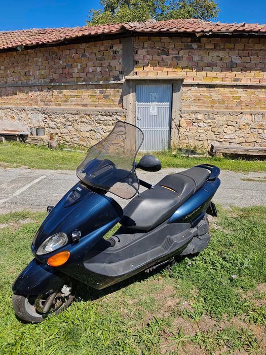 Yamaha MBK Majesty 125