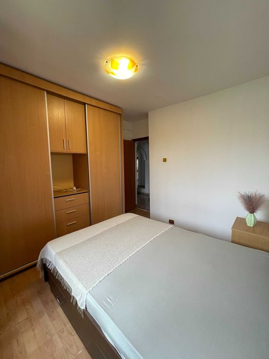 Proprietar inchiriez apartament 3 camere modern Paltinis