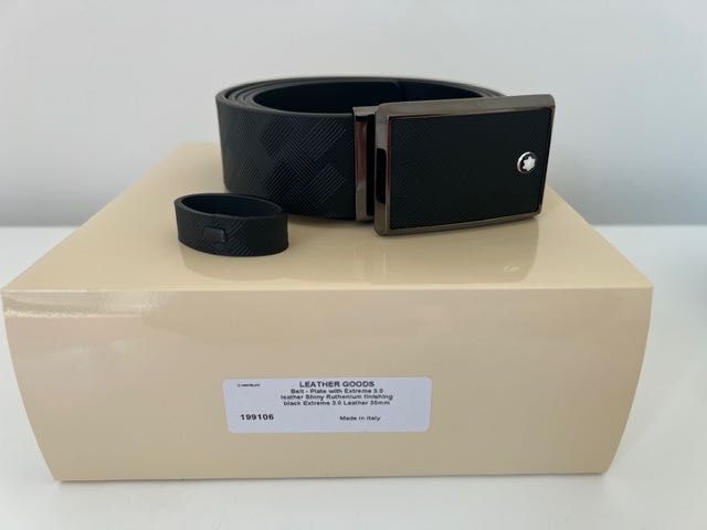 Curea Montblanc Extreme 3.0 Black MB 199106