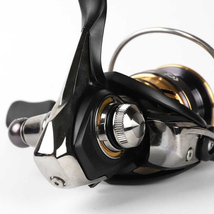 Макара Daiwa Legalis LT