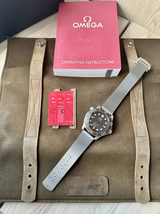 Omega Seamaster Diver 300M "007 Edition James Bond