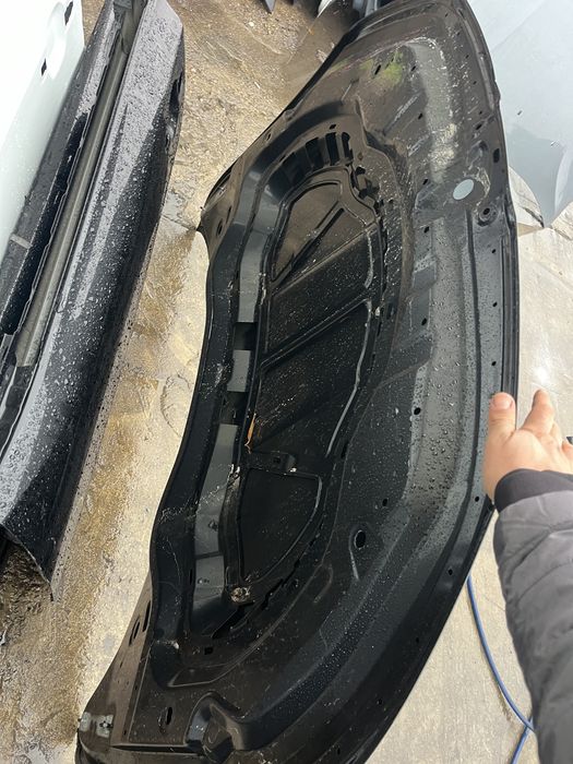 Капак Skoda Enyaq 2023г.