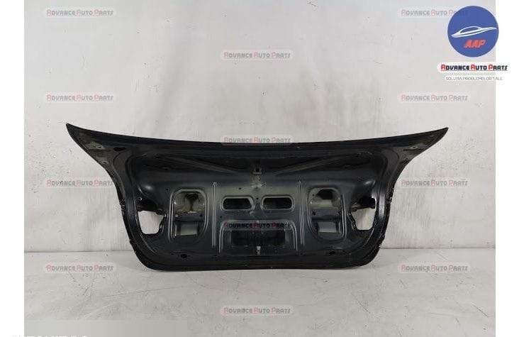 Оригинален заден капак / Original haion BMW Серия 3 E90/E91/E92/E93 [ф