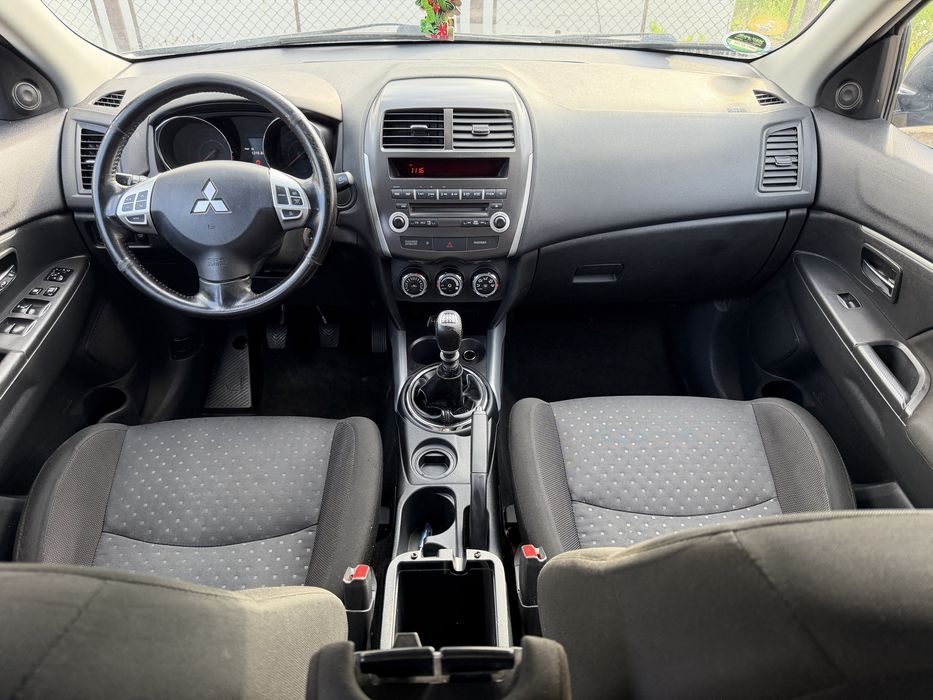 Mitsubishi ASX An 2012 Vebasto