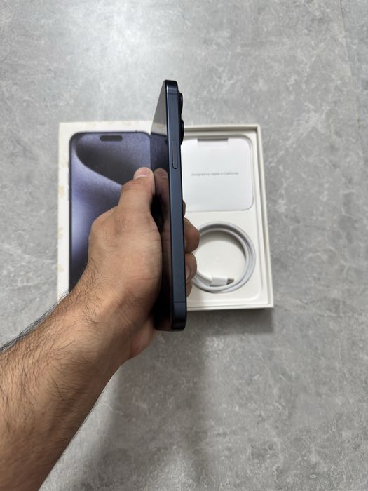 iPhone 15 Pro Max 256GB Blue Titanium