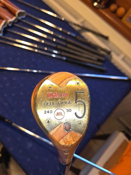 изключително запазени Golf стикове от 60те Wilson Blue Ridge