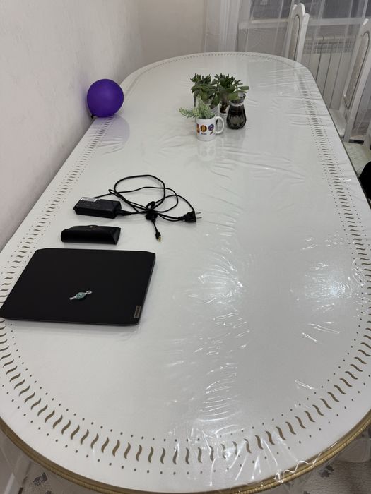 Продам стол длиной 3 метра