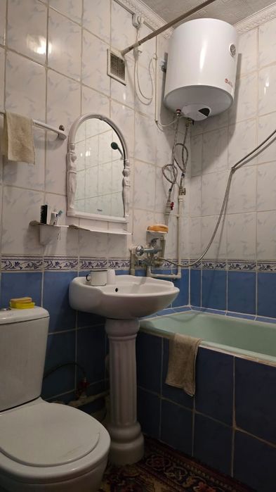 Продается 2 комн.квартира район Жд вокзал!